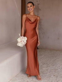 Robe Demoiselle d'Honneur Longue Satinée - Dos Nu à Fines Brides, Moulante, Élégante pour Soirée et Mariage